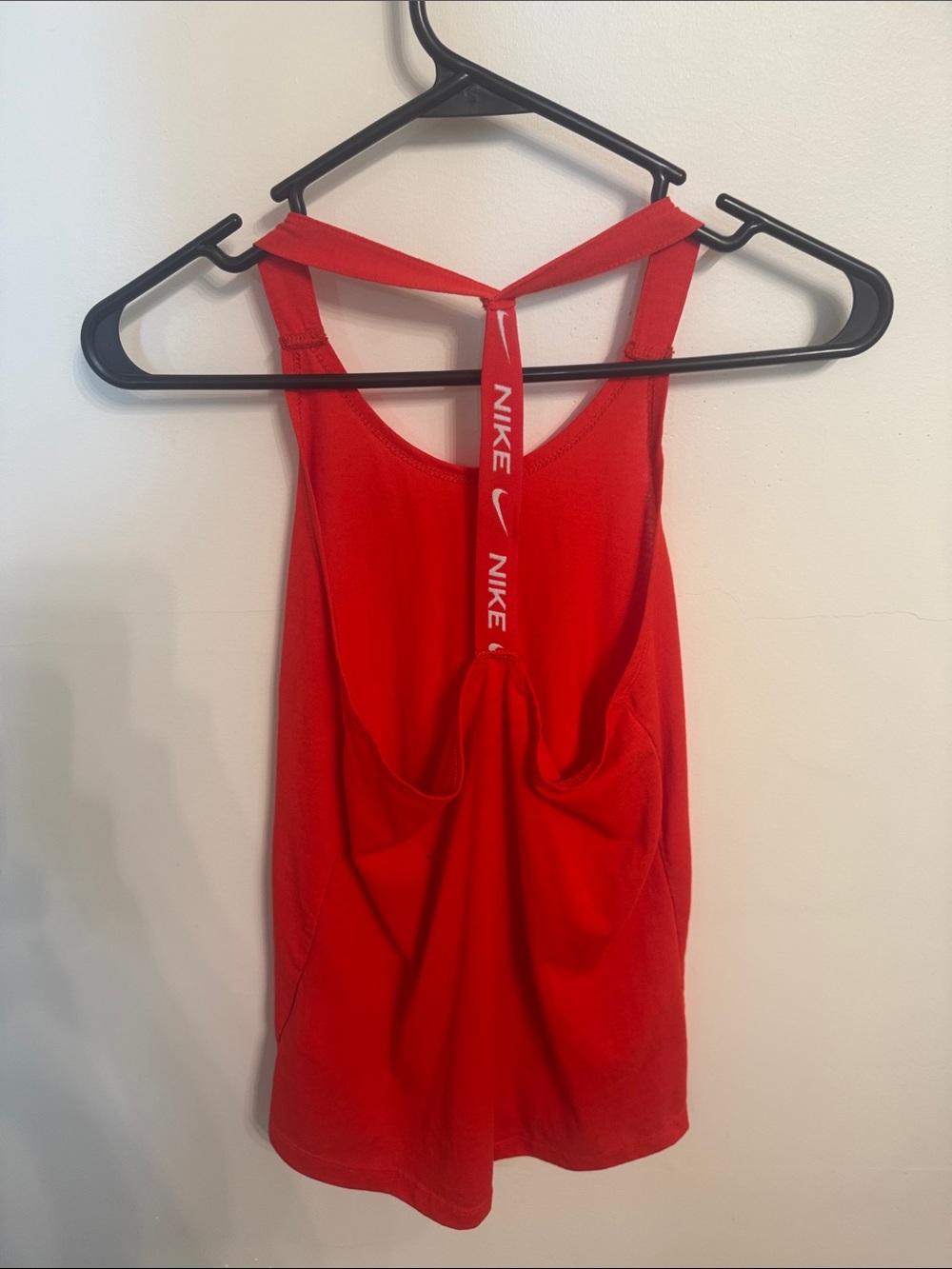 Nike (Like New) - Picture 3 of 4